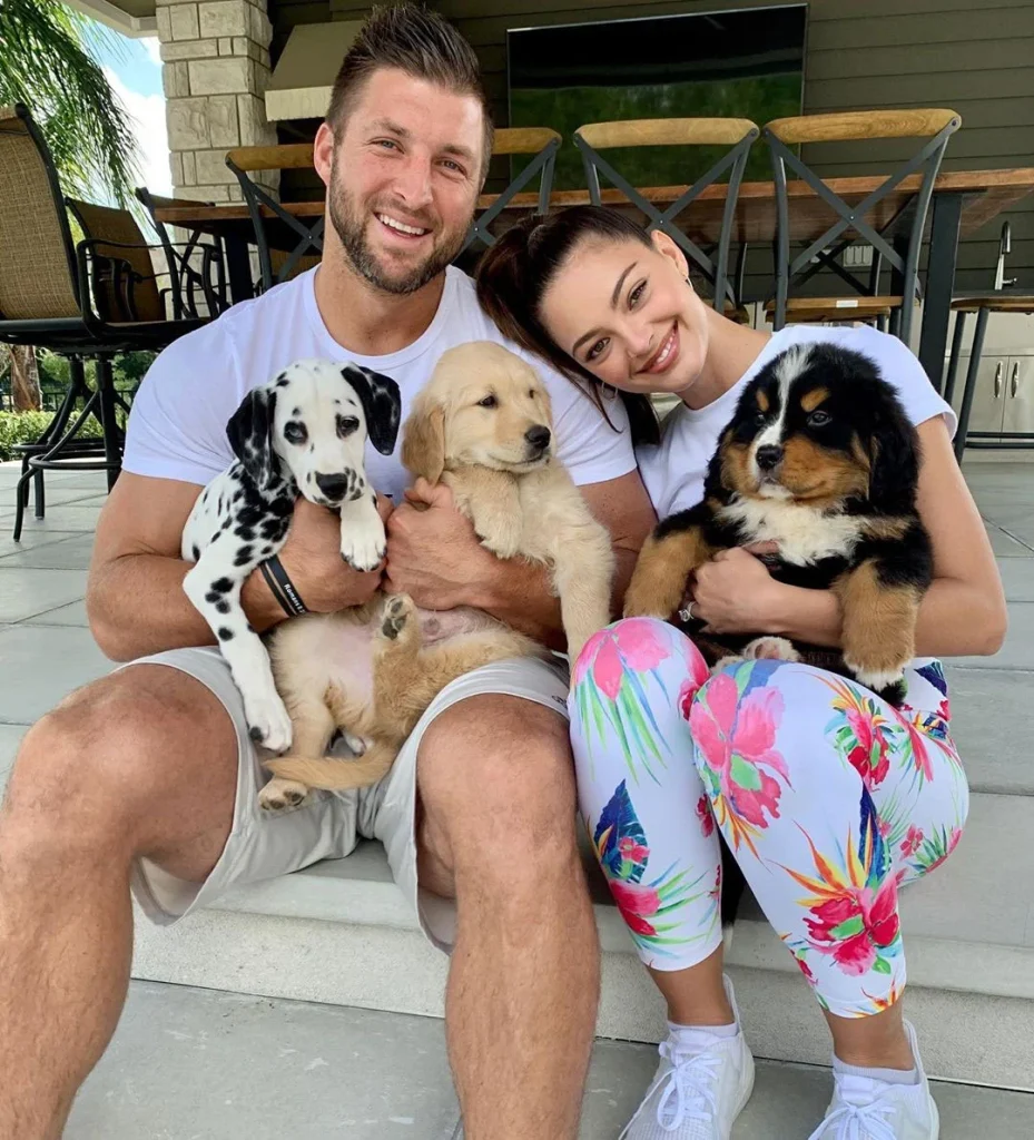 demi leigh nel peters with Tim tebow kids
