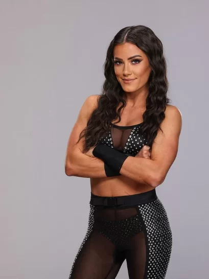 Kacy Catanzaro Bio, Net worth, Career, Family, Dating, Facts 2024